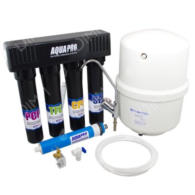 Osmoseur 680 noir - 50 GPD (190 L/j) avec shut-off